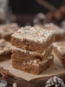 Gingerbread Cookie Bars