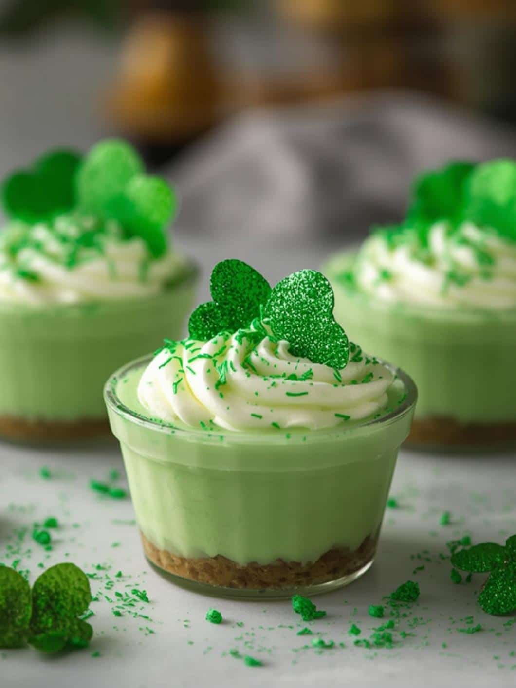 ST PATRICKS Day Green Shake Pudding Cups