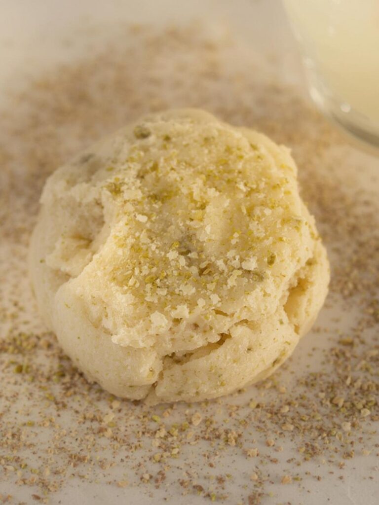 Soft and Chewy Pistachio Pudding Cookies