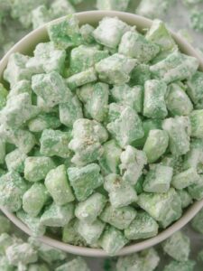 St. Patricks Day Puppy Chow recipe